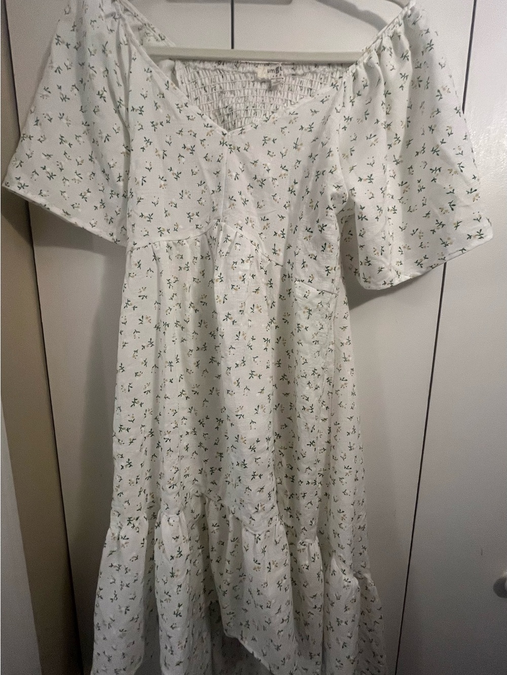 Umgee White Floral Puff Sleeve Midi Dress. S. Prairie. Cottage. Fairy. Dainty.